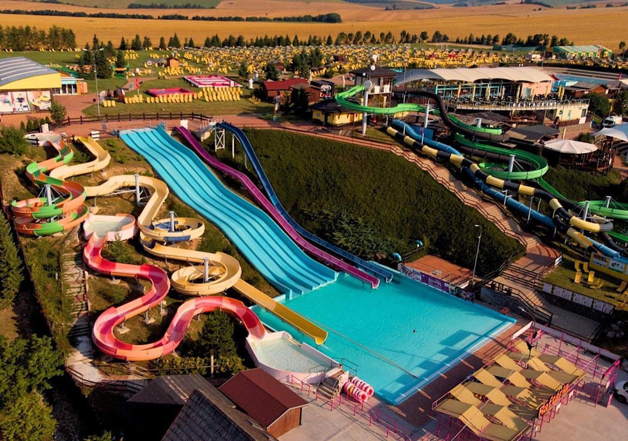 Chata 107 Tatralandia Village Liptovský Mikuláš Dış mekan fotoğraf